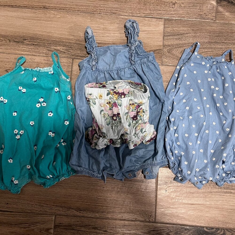 Bundle of 18month Onsies + Bloomers